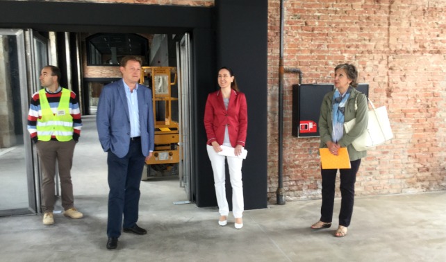 La alcaldesa accidental, Gemma Conde visita las obras del nuevo edificio de la ciudad
