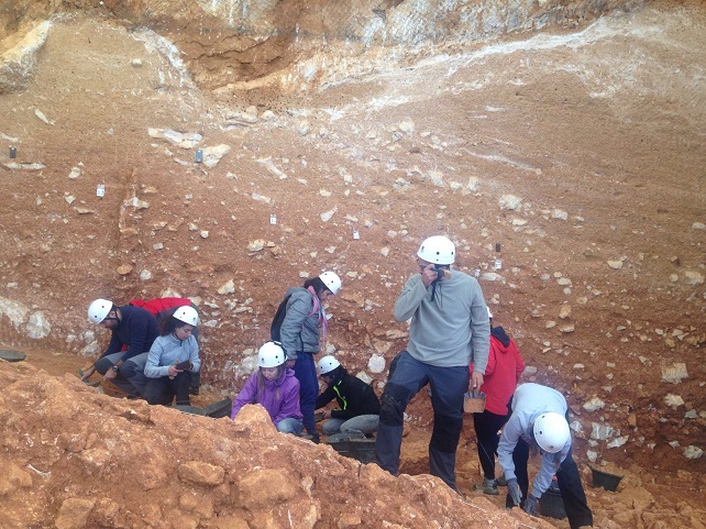Excavación en Atapuerca. Foto: IPHES.