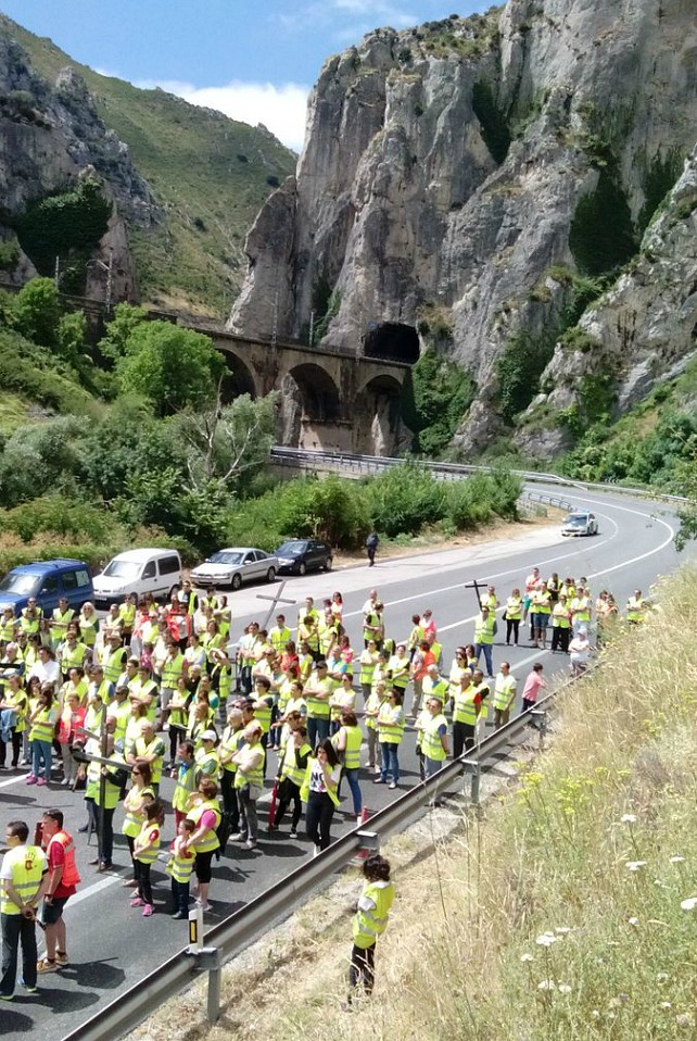 La Plataforma volverá a salir a la carretera. | @nomasmuertesN1