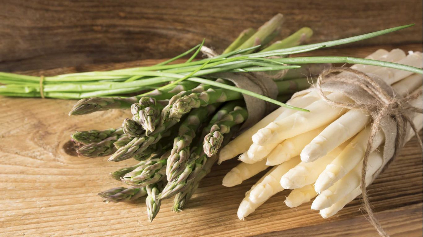 Espárragos verdes y blancos. Foto:Espárragos Velón